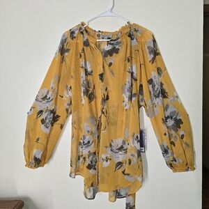 Jennifer Lopez Floral Blouse in Mustard and Gray